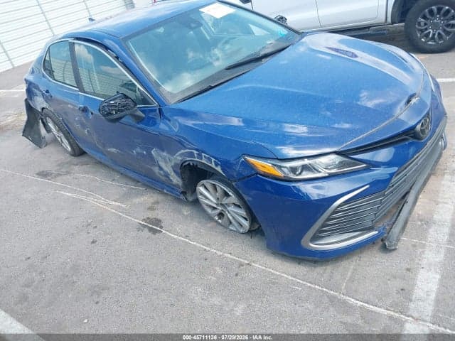 2023 TOYOTA CAMRY LE 1