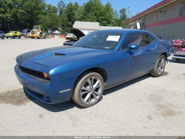 2020 DODGE CHALLENGER SXT AWD 2