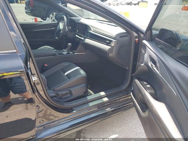 2026 TOYOTA CAMRY SE 5