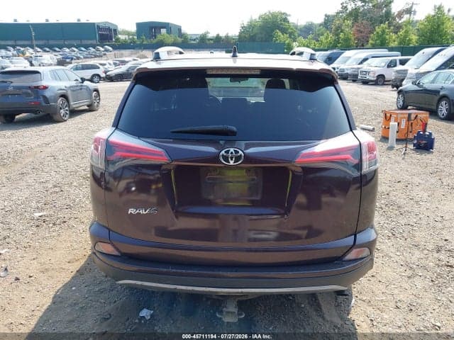 2017 TOYOTA RAV4 XLE 17