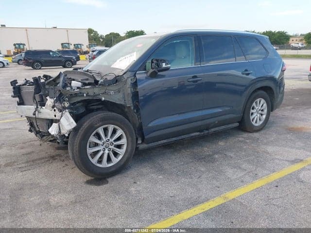 2024 TOYOTA GRAND HIGHLANDER XLE 2