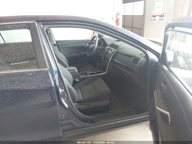 2017 TOYOTA CAMRY LE 5