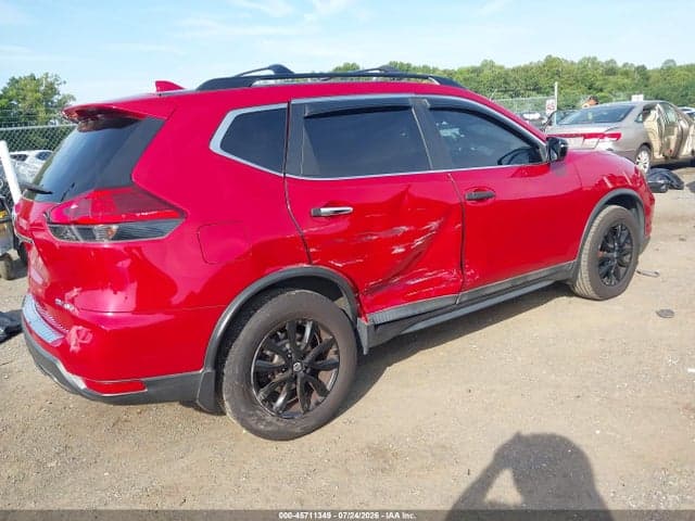 2017 NISSAN ROGUE SV 4
