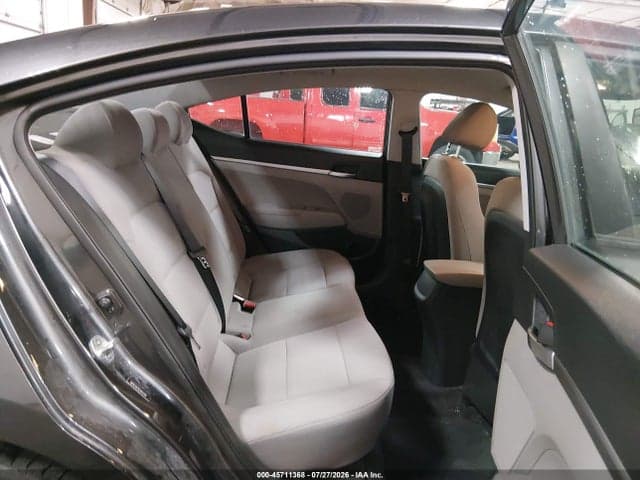 2020 HYUNDAI ELANTRA SE 8