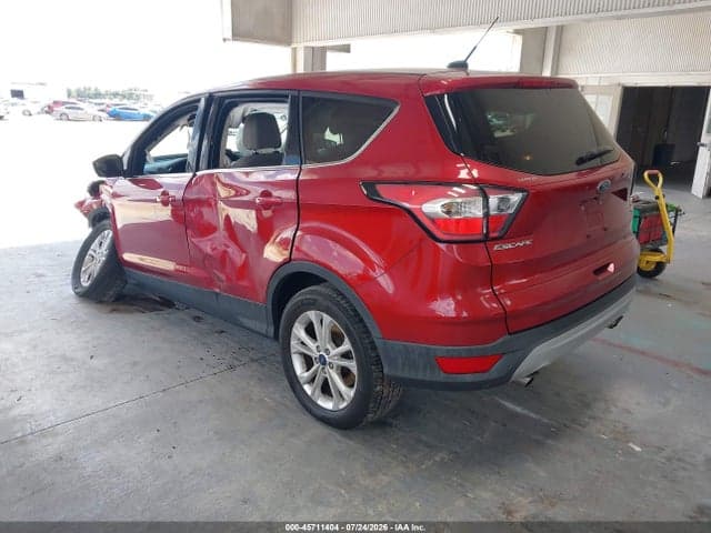 2017 FORD ESCAPE SE 3