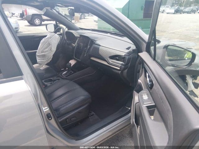 2025 SUBARU FORESTER LIMITED 5