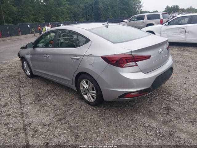 2020 HYUNDAI ELANTRA SEL 3