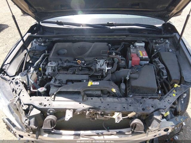 2020 TOYOTA CAMRY SE 10