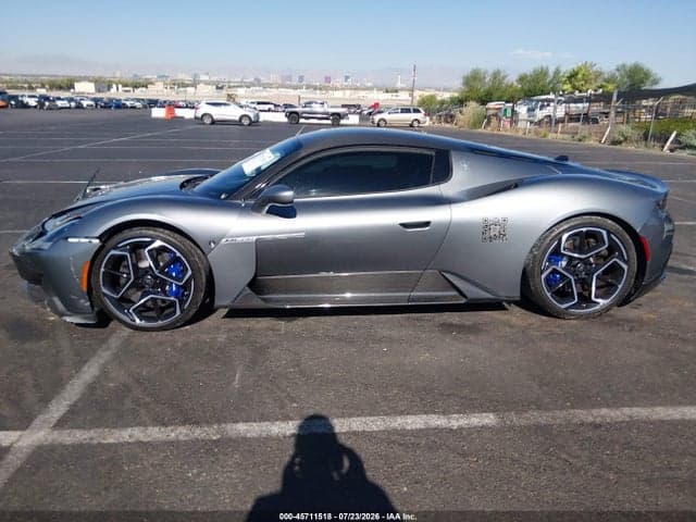 2022 MASERATI MC20 13