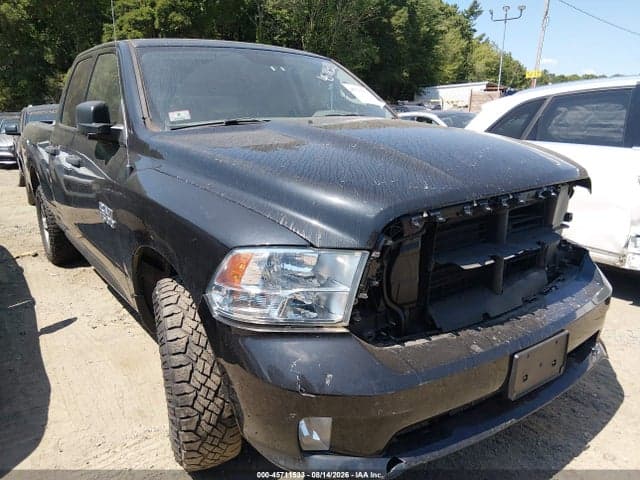 2018 RAM 1500 EXPRESS 4X4 6'4 BOX 1