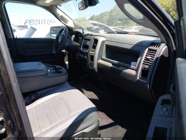 2018 RAM 1500 EXPRESS 4X4 6'4 BOX 5