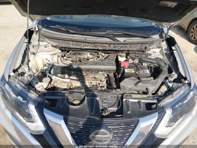 2018 NISSAN ROGUE SV 10