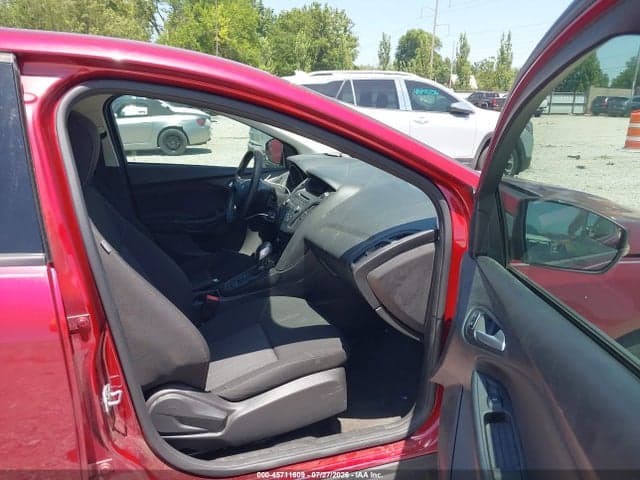 2017 FORD FOCUS SE 5