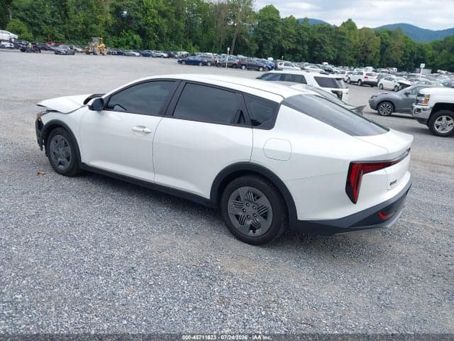 2025 KIA K4 LX 3