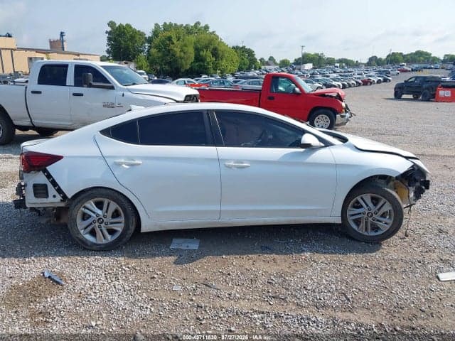 2020 HYUNDAI ELANTRA SEL 14