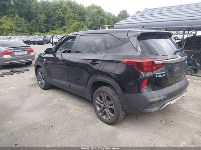 2021 KIA SELTOS LX 3