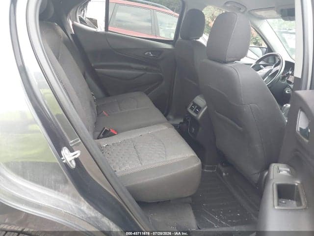 2018 CHEVROLET EQUINOX LT 8