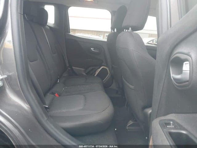 2017 JEEP RENEGADE LATITUDE 8
