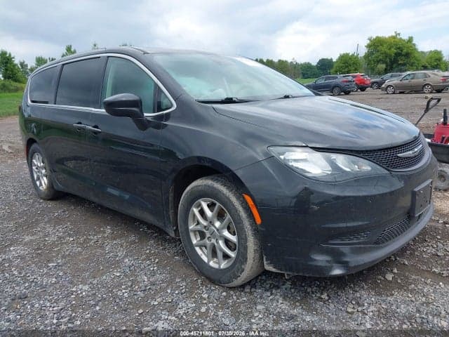 2023 CHRYSLER VOYAGER LX 1