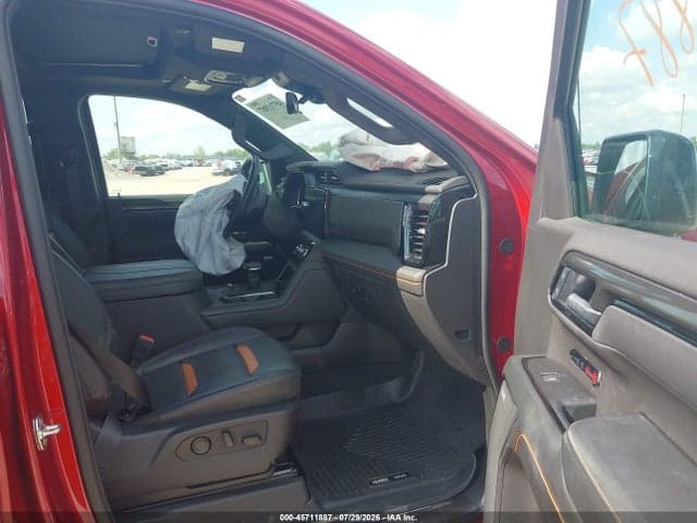 2025 GMC SIERRA 1500 4WD SHORT BOX AT4 5
