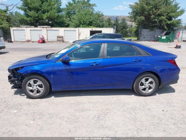 2022 HYUNDAI ELANTRA SE 14