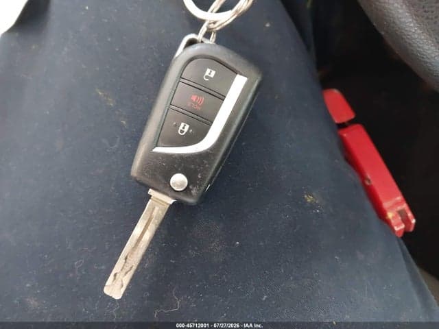 2019 TOYOTA RAV4 LE 11