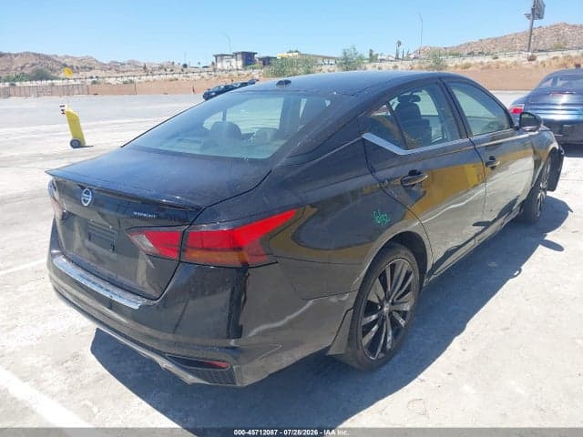 2022 NISSAN ALTIMA SR FWD 4