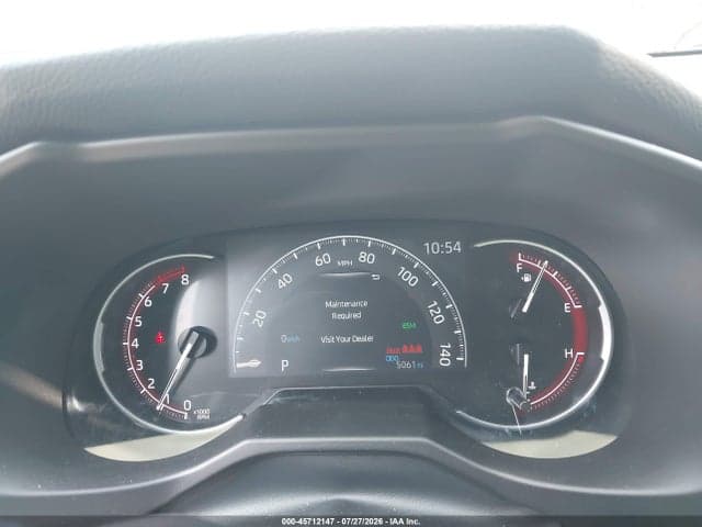 2025 TOYOTA RAV4 XLE 7