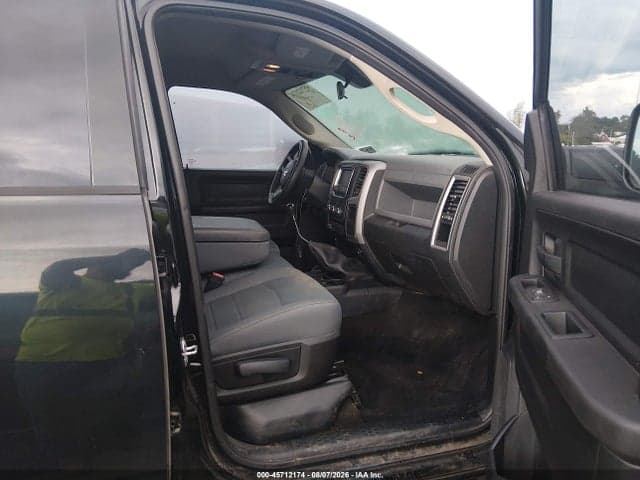 2017 RAM 2500 TRADESMAN 4X4 6'4 BOX 5