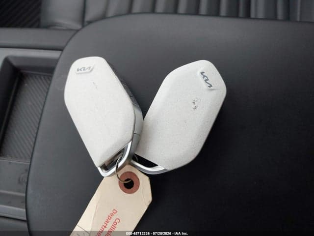 2025 KIA EV9 LAND 11