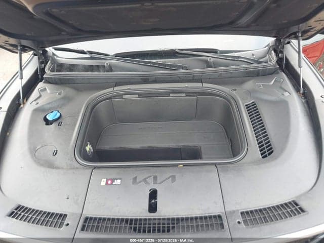 2025 KIA EV9 LAND 10