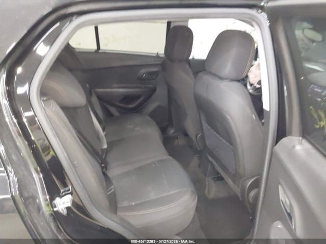 2020 CHEVROLET TRAX FWD LS 8