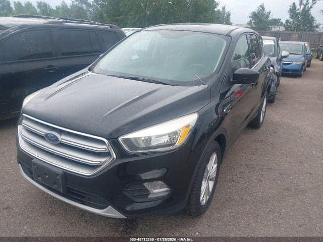 2017 FORD ESCAPE SE 2