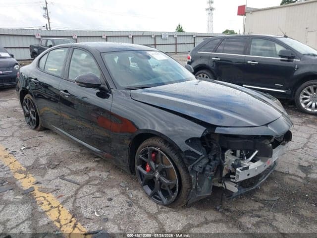 2021 ALFA ROMEO GIULIA TI AWD 1