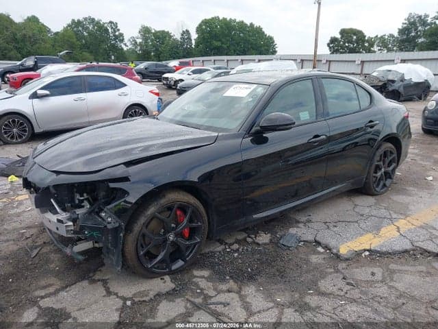 2021 ALFA ROMEO GIULIA TI AWD 2