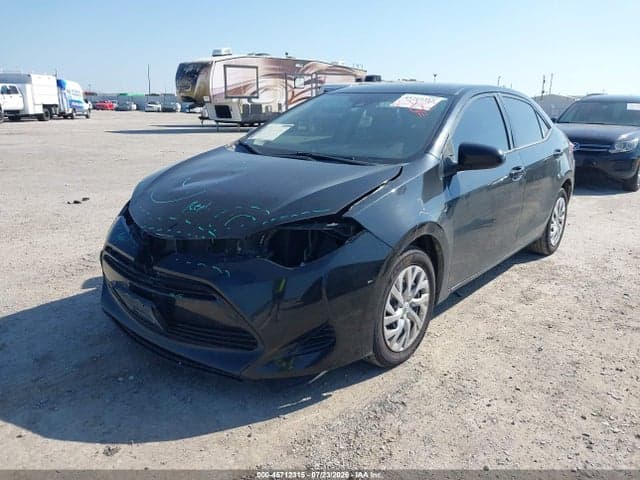 2018 TOYOTA COROLLA LE 2