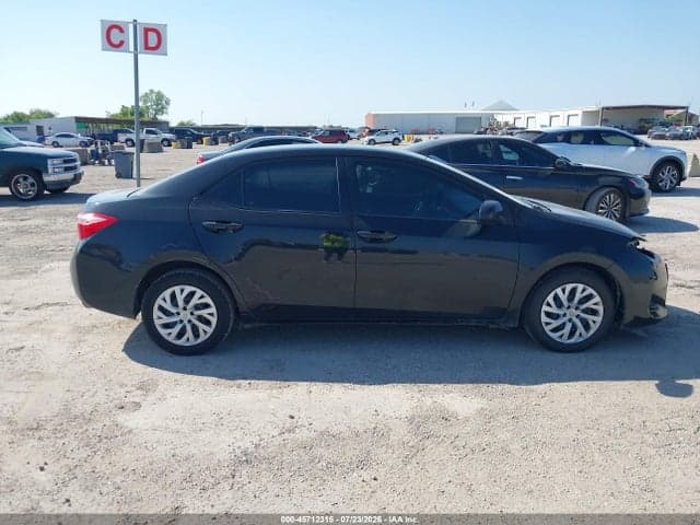 2018 TOYOTA COROLLA LE 14