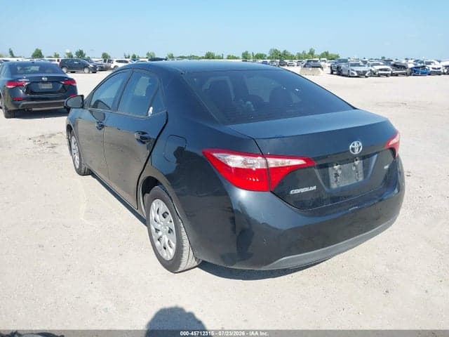 2018 TOYOTA COROLLA LE 3