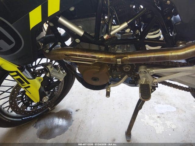 2023 HUSQVARNA SUPERMOTO 701 9