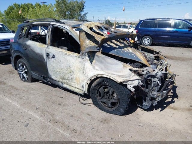 2018 TOYOTA RAV4 LE 1