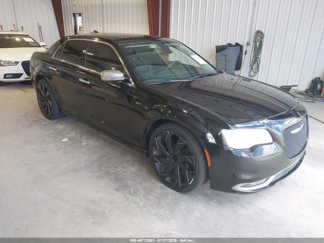 2017 CHRYSLER 300C - 1