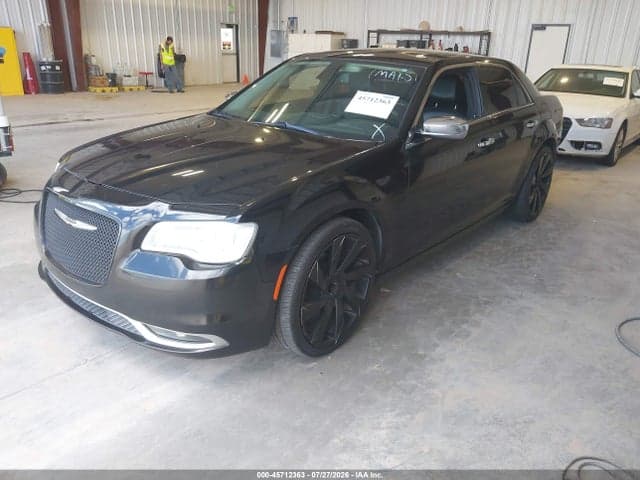 2017 CHRYSLER 300C 2