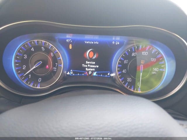 2017 CHRYSLER 300C 7