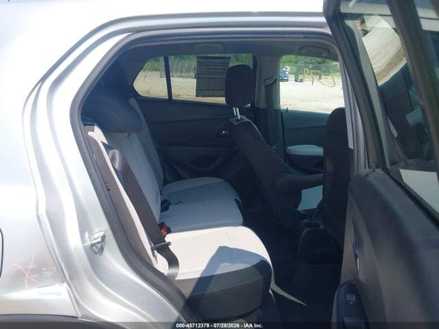 2020 CHEVROLET TRAX FWD LS 8