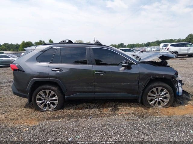 2024 TOYOTA RAV4 XLE PREMIUM 14