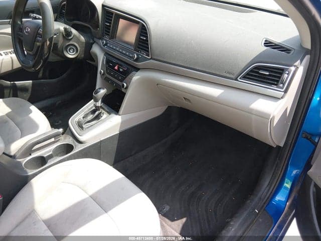 2018 HYUNDAI ELANTRA SEL 5