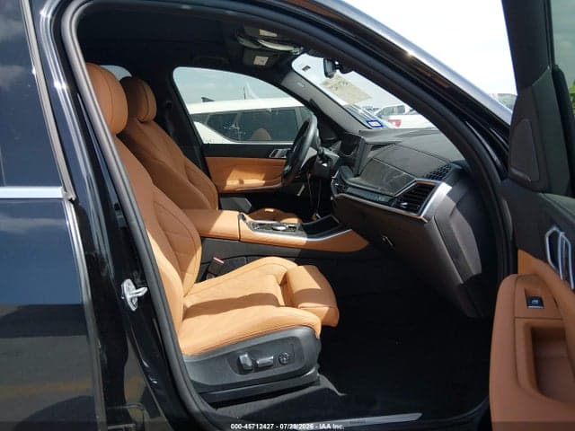 2026 BMW X5 PHEV XDRIVE50E 5