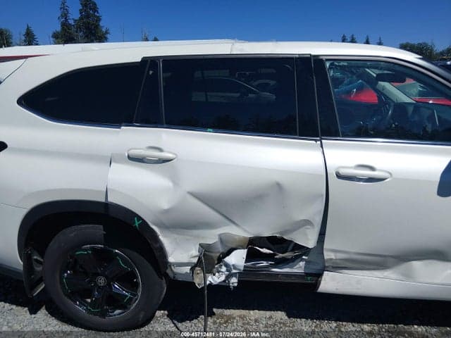 2020 TOYOTA HIGHLANDER L 6