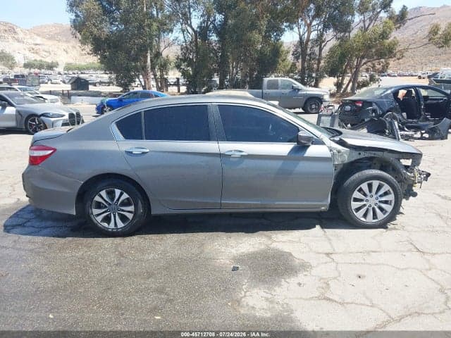 2017 HONDA ACCORD LX 14