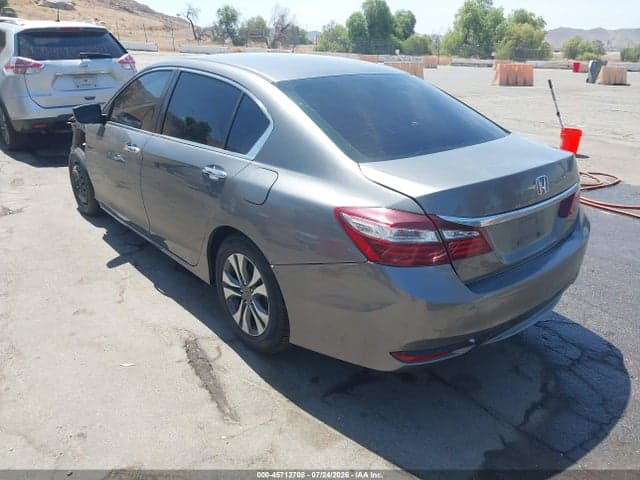 2017 HONDA ACCORD LX 3